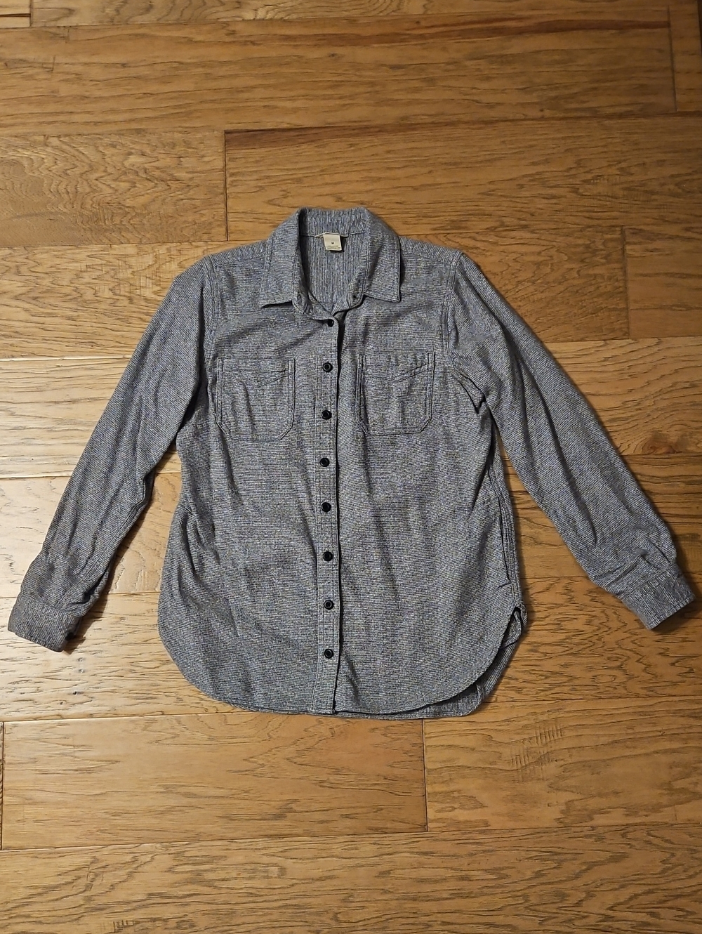 Duluth Trading Co Blue Ridge Flannel Long Shirt Gray Size Medium Button Up